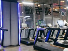 -一兆韦德健身(浦东万达会所)