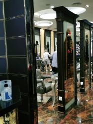 -八佰伴8008星级形象店