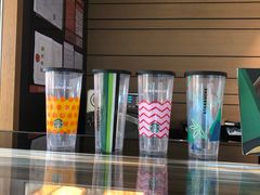 -星巴克(广州中华广场B1层店)