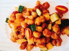 -河畔春天时尚餐厅