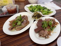 -乌文新澄海卤鹅店