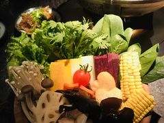 -湊湊火锅·茶憩(新中关购物中心店)