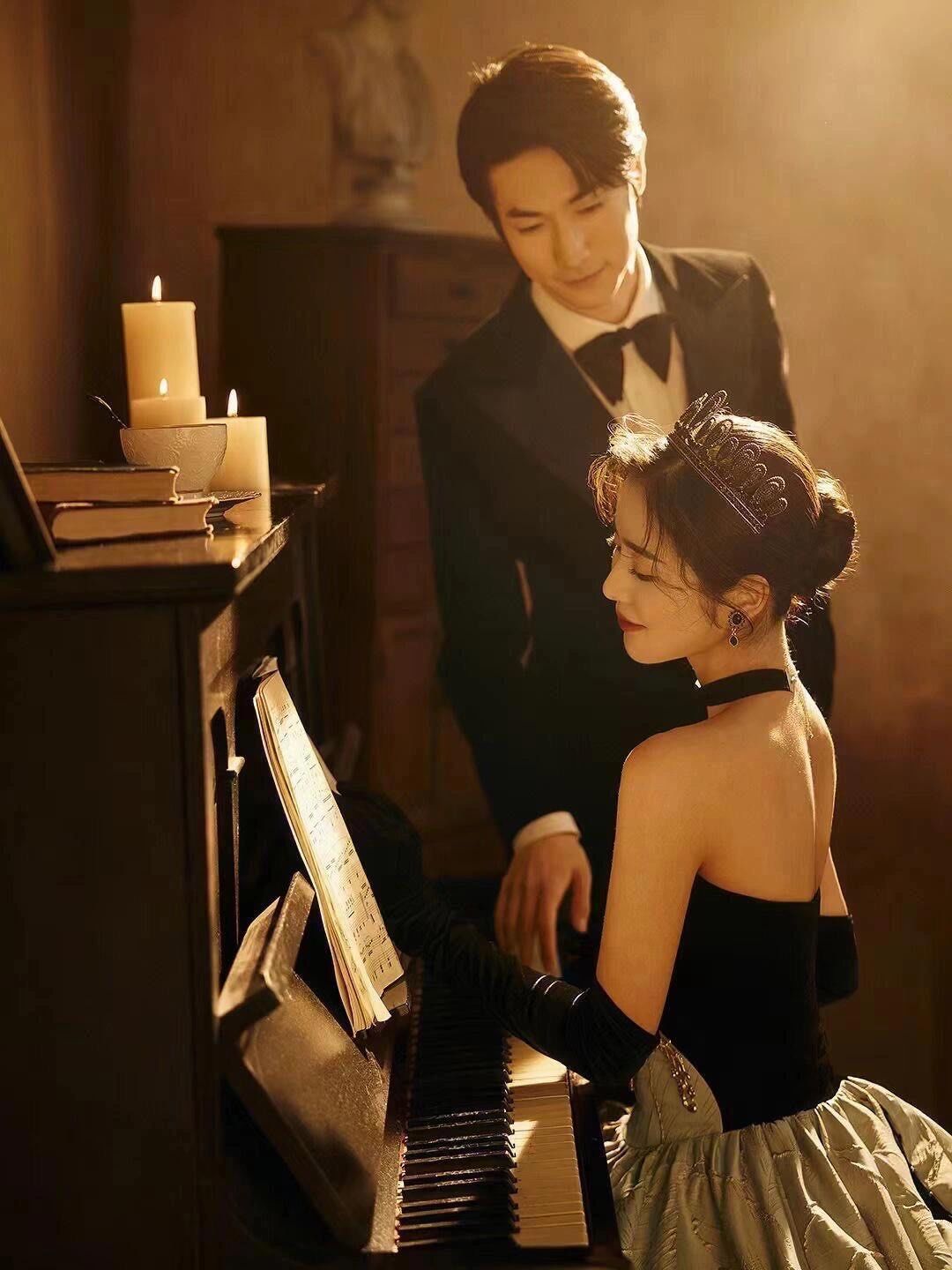 复古赫本风情侣写真💫