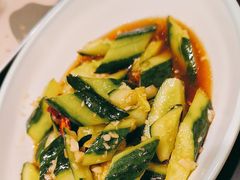 -黄记煌三汁焖锅(新佳丽江汉路店)