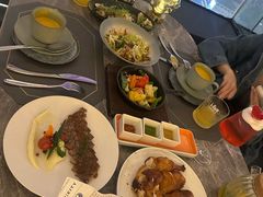 -Hi City·城市之巅