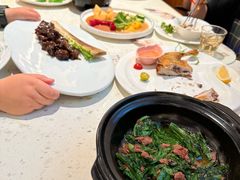鹅肝酱焗油麦菜-青叶202都市餐厅(迪诺水镇店)