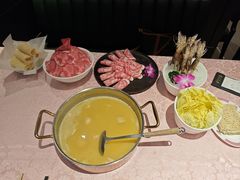 -囍凤楼·粤菜·点心·火锅(温特莱店)