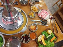 -姜虎东白丁韩国烤肉(吉利大厦店)