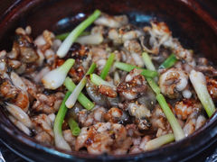 啫泡椒辣田鸡煲-红星光发煲仔饭(文海店)