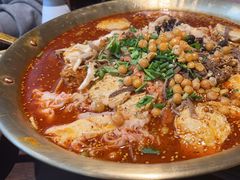 -张翻越·川渝冒菜·武汉黑鸭煲(城北万象城店)