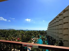 -亚龙湾喜来登·美景台大堂吧