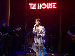 -TZ House音乐现场(来福士中心店)