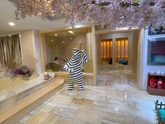 -碧中海汤泉汗蒸酒店