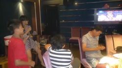 包房-鑫淼餐饮娱乐中心(江东街店)
