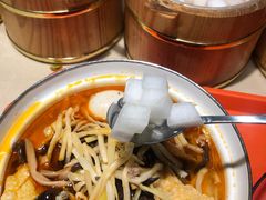 -丽丽三鲜螺蛳粉(田林路店)