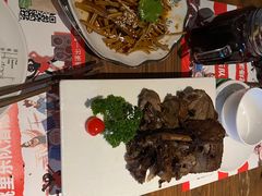 -胡桃里民谣酒馆