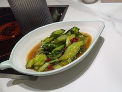 -黄记煌三汁焖锅(新佳丽江汉路店)