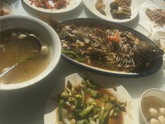 -微山湖湖畔好客居鱼馆渔家菜(微山湖风景区店)