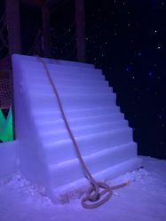 -圣名游乐城冰雪大世界