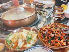 -阿山卓·野生菌火锅·纳西火塘烤肉