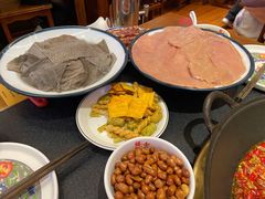 -沸炉重庆老火锅(军事博物馆店)