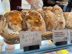 -MEEBO KAFEE米咖焙坊(虹桥路店)