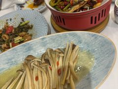 -围龙屋客家食府(福田店)