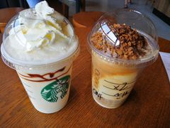 -星巴克(上海汇锦里店)