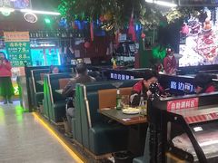 -路边边.炒菜烧烤.音乐餐厅(良乡长虹店)