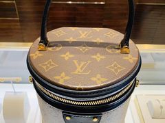 -LV路易威登(王府井半岛酒店)