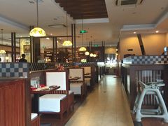 大堂-爱丽丝牛排西餐厅(光谷步行街店)