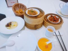 -万龙洲海鲜(大兴绿地缤纷城店)