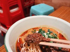 -鞠老头钵钵面(大坪店)