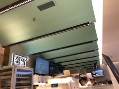 -奈雪的茶(亨特国际广场店)