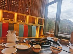 -峰瑞藏地美食·石锅鸡·牦牛肉(大昭寺品牌店)