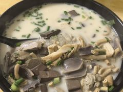 -津津老鸭粉丝馆(正东路店)