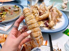 -三姐妹·海鲜大排档