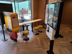 -麦当劳(虹口星荟中心店)