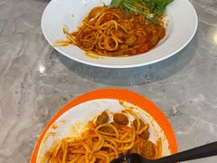 -必胜客(WOW中心城店)