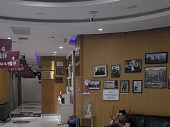 -雅悦齿科(顾村公园店)