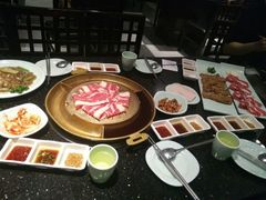 -猪啊牛呀羊啊铜盘烤肉(正大广场店)