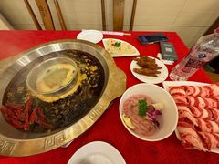 -山城年华老火锅(玉林店)