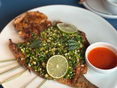 香茅草烤鲈鱼-一坐一忘云南菜(嘉里中心店)