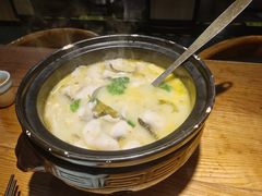 -九锅一堂酸菜鱼(万达广场店)