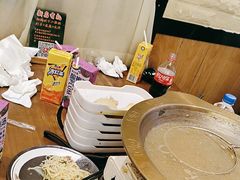 -天成·潮州牛肉脆肉鱼生蚝自助火锅