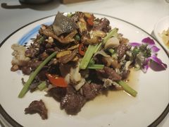 香爆九门头-闽公馆·客家私房菜·商务宴请·包厢(杏林橡树湾店)