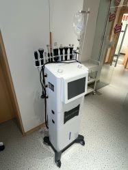 -康美贞·痘肌养护管理中心