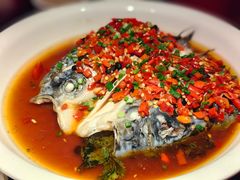 剁椒鱼头-味上湘菜馆(岳麓山店)