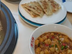 -陈大锅·岳阳鱼馆·地道岳阳菜(美食街店)