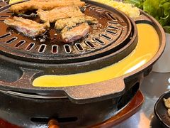 -胡悦里韩式烤肉(芝罘万达广场店)